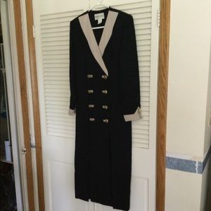 Danny and Nicole vintage full button front dress